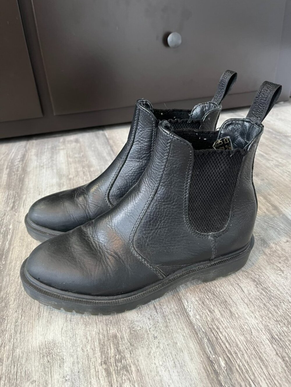 Dr. Martens 2976 Chelsea Boot, Pebbled Black Leather, Women's UK 4 / US 6